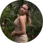 Полина