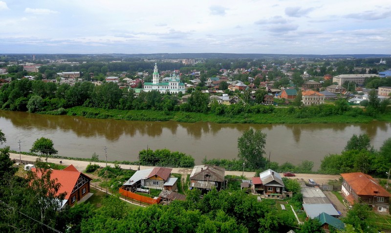 Из Екатеринбурга в Пермский край: самоварные истории и водопад Плакун – индивидуальная экскурсия