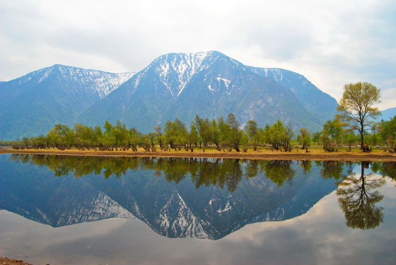 Главные сокровища Алтая в мини-группе: по Золотому кольцу с прогулкой на катере по Телецкому озеру – авторский тур