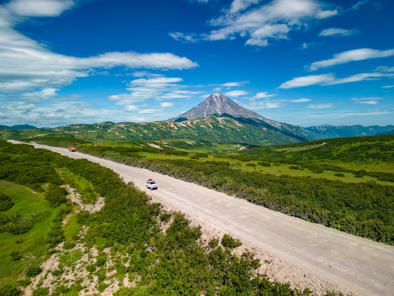 В мини-группе по Камчатке: вулканы, Тихий океан и дикие термальные источники – авторский тур