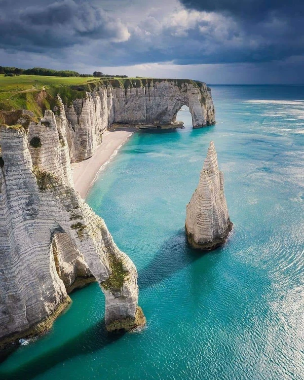 VIP-путешествие в Нормандию: Руан и Этрета – индивидуальная экскурсия