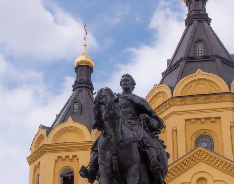 По главным храмам и монастырям Нижнего Новгорода – индивидуальная экскурсия