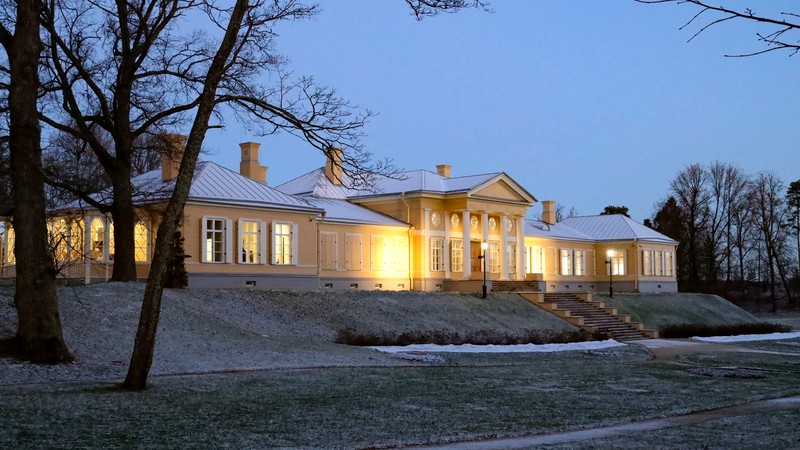 Утро в Монрепо – индивидуальная экскурсия