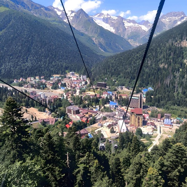 Нестандартная индивидуальная поездка в сказочный Домбай