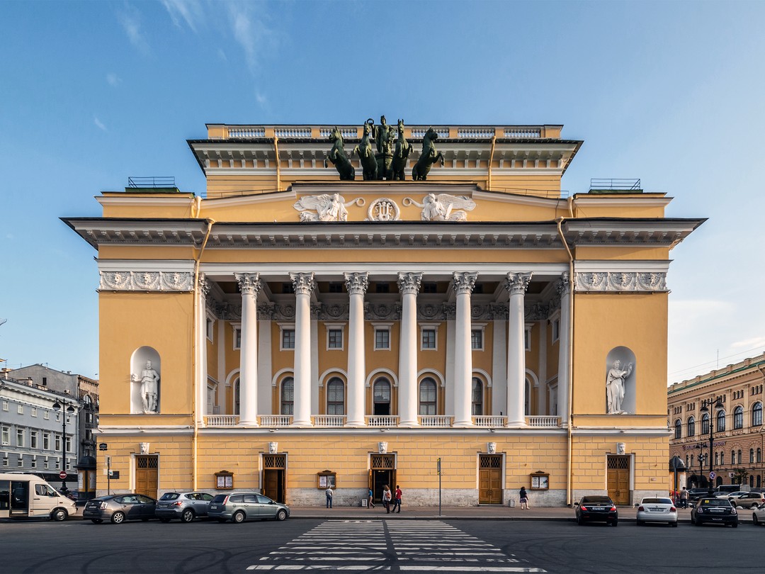 Фото 1 авторского тура - день 1 Санкт-Петербург, экскурсия и балет в Михайловском театре Фото 1 авторского тура - день 1 Санкт-Петербург, экскурсия и балет в Михайловском театре