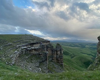 Фото 4 авторского тура - день 5 Горные пейзажи Бермамыта и целебные термы Фото 4 авторского тура - день 5 Горные пейзажи Бермамыта и целебные термы