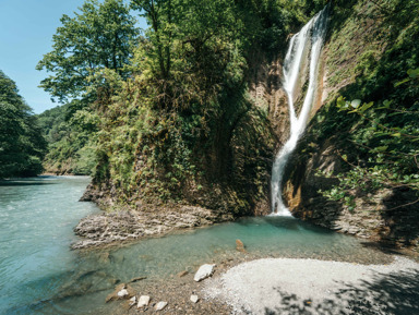 К Ореховскому водопаду с фотосетом на камерофон Vivo X200 – индивидуальная экскурсия