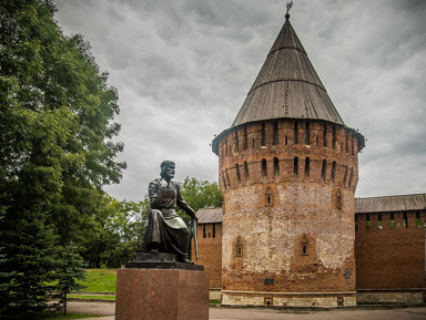 «Овеянная славой» — пешеходная экскурсия вдоль стен Смоленской крепости