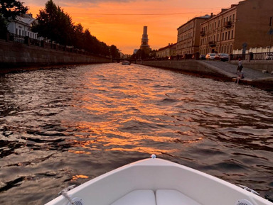 Экскурсия по рекам и каналам Санкт-Петербурга