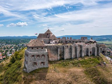 Путешествие в Средневековье: крепость Шюмег и рыцарский турнир – индивидуальная экскурсия