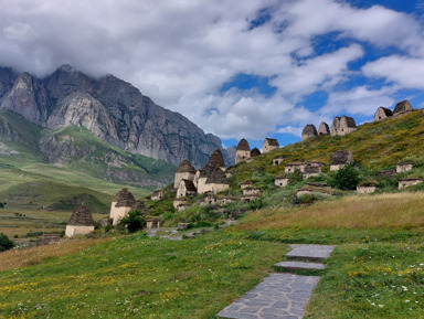 Северная Осетия: Кармадон, Даргавс и Фиагдон из Железноводска – групповая экскурсия