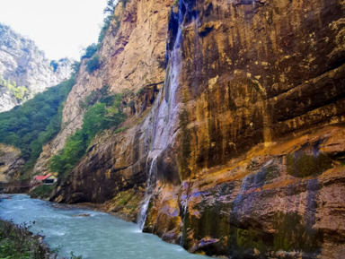 Термальный источник Гедуко + Чегемские водопады – групповая экскурсия