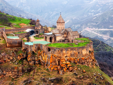 Открывая дальние уголки Армении — Сюник: Татев, Зорац Карер и Водопад Шаки – индивидуальная экскурсия