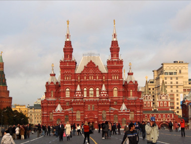 Прогулка по Красной площади и Александровскому саду – групповая экскурсия