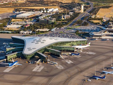 Трансфер из аэропорта Баку: быстро и безопасно – индивидуальная экскурсия