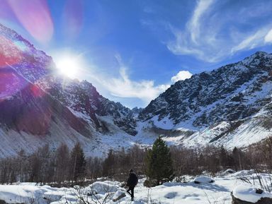 Над пропастью в горах: захватывающие панорамы Северной Осетии – индивидуальная экскурсия
