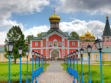 Экскурсия по центру города и северо-восточному берегу Плещеева озера