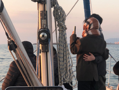 Прогулка на парусном катамаране – групповая экскурсия