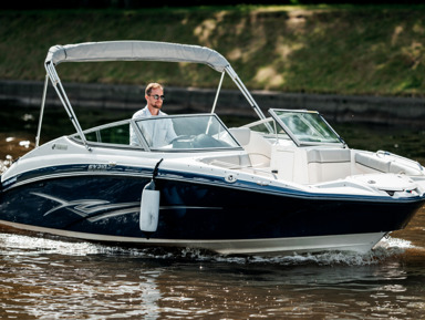 Прогулка по рекам и каналам Санкт-Петербурга – индивидуальная экскурсия