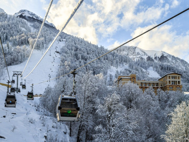 Красная Поляна и Роза хутор с канатной дорогой на выбор + шоу фонтанов – групповая экскурсия