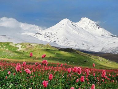 Ледяная поляна Азау и озеро Гижгит из Кисловодска – индивидуальная экскурсия