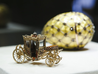 Дворцы Петербурга и их владельцы (с посещением музея Фаберже) – групповая экскурсия