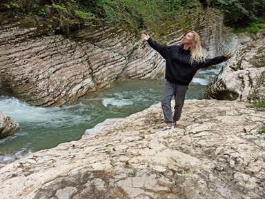На внедорожнике по горам Сочи: каньон Псахо и самшитовый лес в мини-группе – групповая экскурсия