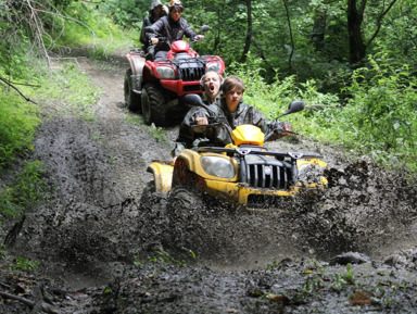 На квадроциклах по бездорожью к горной реке  – групповая экскурсия