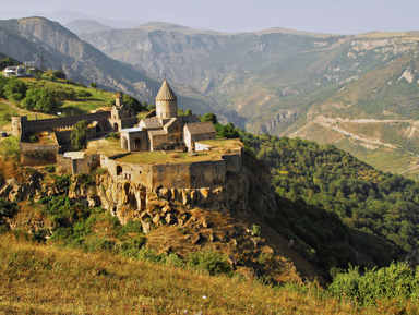 Окрыляющее путешествие в Татевский монастырь – индивидуальная экскурсия