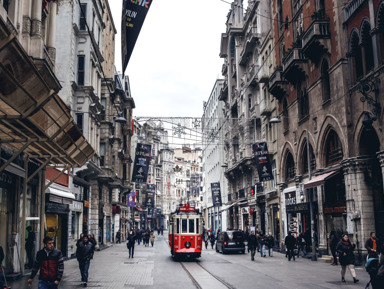 Стамбул: аудиопрогулка по знаменитой улице Истикляль – индивидуальная экскурсия
