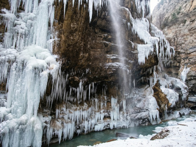 Тур Чегемские водопады с полетом на парадроме+озеро Гижгит из Кисловодска – групповая экскурсия