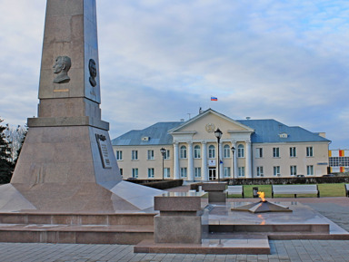 От провинциального городка к промышленному гиганту. Обзорная экскурсия по городу