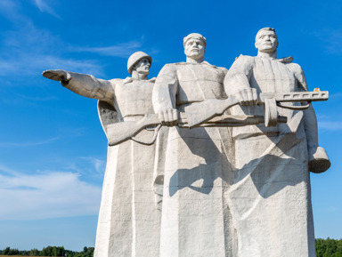 Земля воинов и веры: Волоколамск – Дубосеково – Иосифо-Волоцкий монастырь – групповая экскурсия