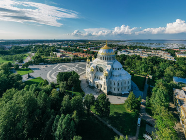 Авторская экскурсия из Петербурга в Кронштадт на микроавтобусе