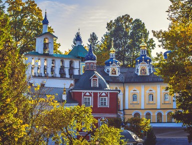 Русь стародавняя: Изборск и Псково-Печерский монастырь – групповая экскурсия