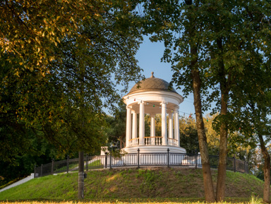 Пешеходная экскурсия «Кострома — город, где Волга обнимает историю»