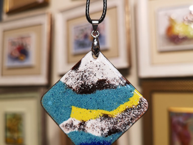 Мастер-класс по созданию кулона в технике «горячая эмаль» – групповая экскурсия