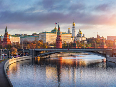 Кремлевская обзорная прогулка: круговой маршрут от парка «Зарядье» – групповая экскурсия