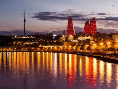 Вечерняя прогулка «Огни Баку»