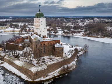 Выборг: погружение в Средневековье за два дня – групповая экскурсия