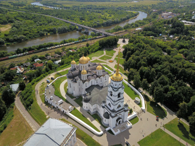 «Знакомьтесь — Владимир!»: обзорная экскурсия по городу