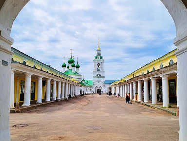 «Заглянуть в прошлое»: Обзорная экскурсия по Костроме