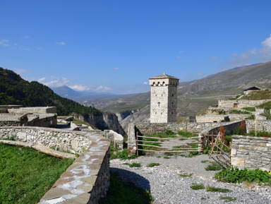 Кезеной-Ам и его суровый страж — древний «Хой» – индивидуальная экскурсия