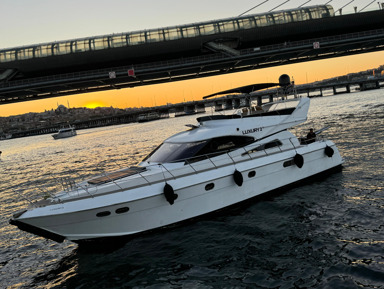 Захватывающее путешествие сквозь историю и красоту Босфора на яхте люкс. – индивидуальная экскурсия