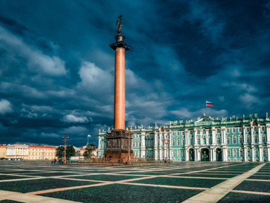 Топ 3 площади: Дворцовая, Сенатская, Исаакиевская с подъёмом на колоннаду – групповая экскурсия