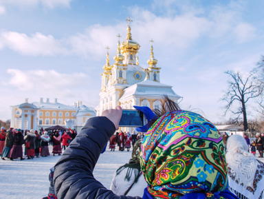 Индивидуальная экскурсия в Петергоф на автомобиле