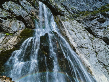 Гегский водопад и озеро Рица на джипах  – групповая экскурсия