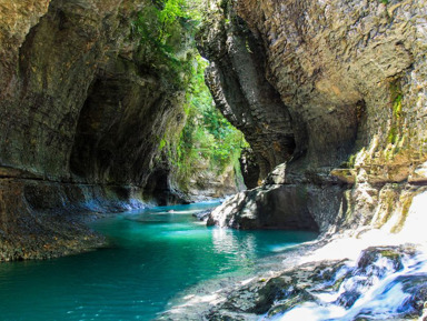 Пещера Прометея и каньоны Грузии – индивидуальная экскурсия