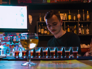 Квест по барам «Не спит(ь)ся в Питере» (18+) – индивидуальная экскурсия