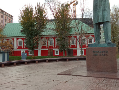 Групповая экскурсия по району Чертолье: «Легенды Мёртвого переулка»